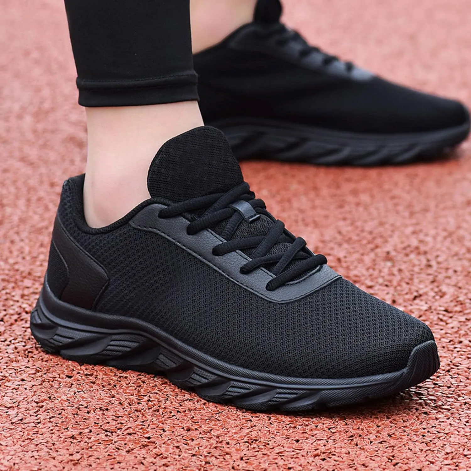 Breathable Walking Shoes for Men Casual Sneaker Mesh Breathable Walking Shoe Non Slip Work Sport Shoes for Men