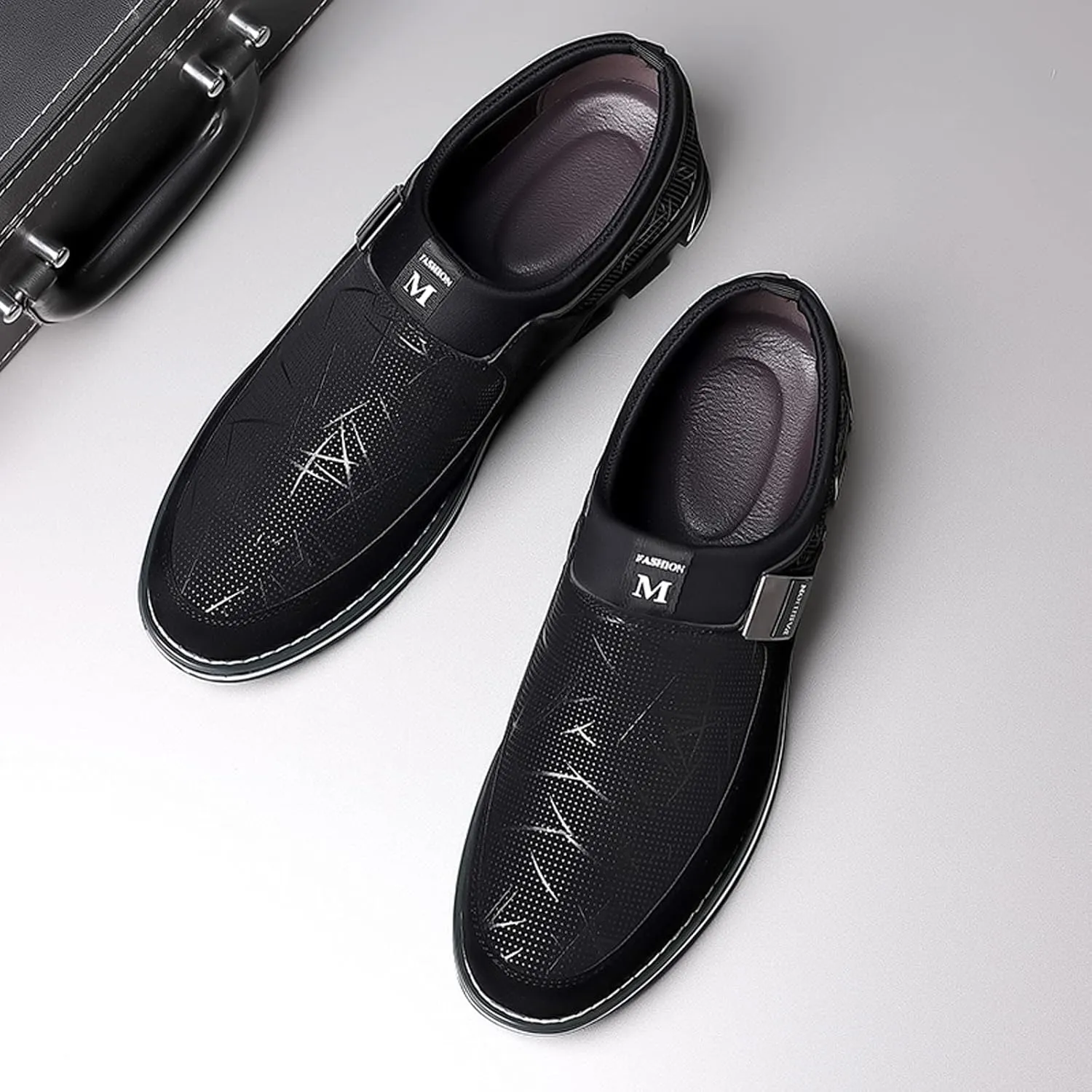 Breathable Walking Shoes for Men Lace Up Lightweight Breathable Fashion Sneaker Men's Comfortable Canvas Shoes