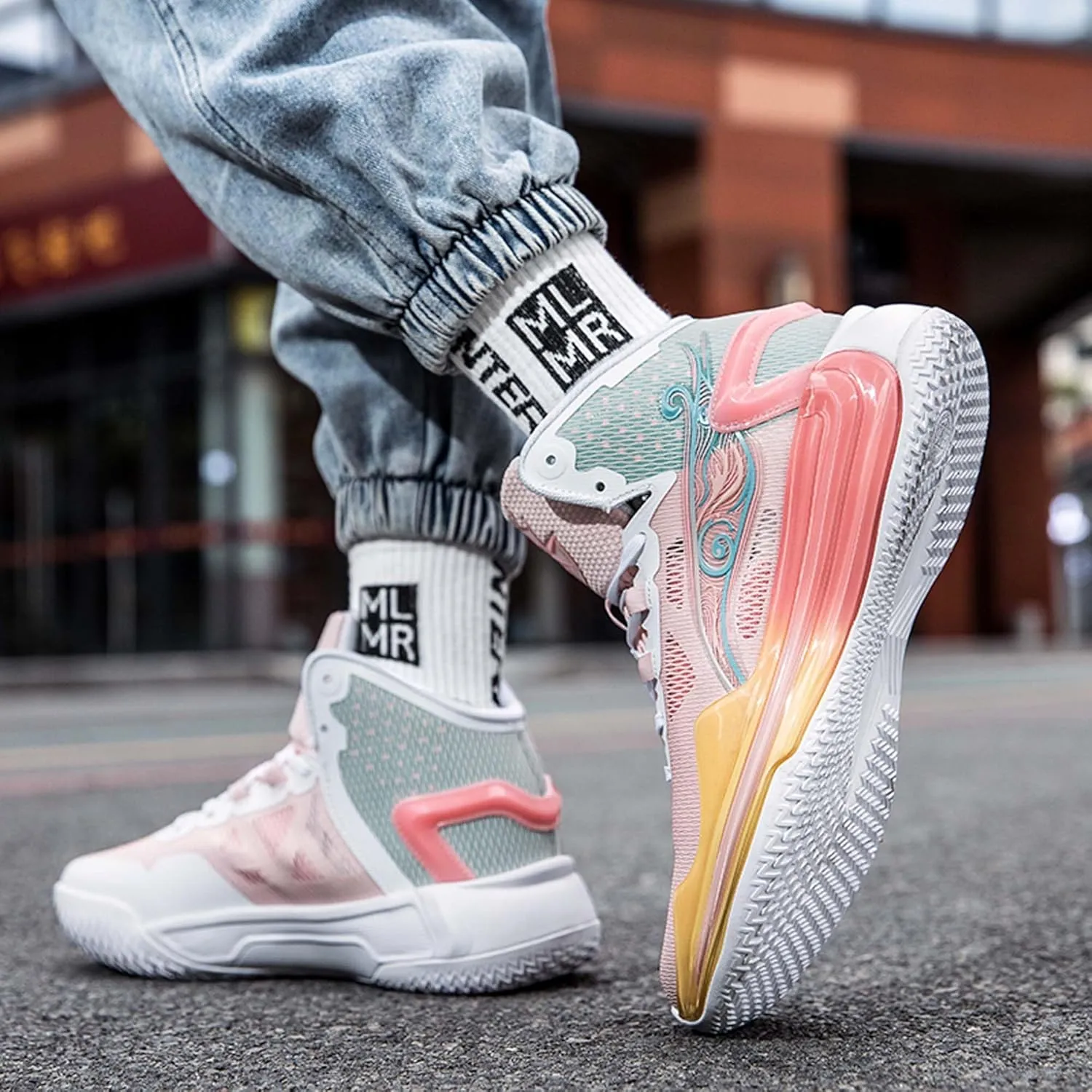 Men's Basketball Shoes Teenagers Fashion Comfortable Sneakers Women's Tennis Fitness Training Casual Sneakers Outdoor Casual Walking High Top Sneakers Outdoor Running Basketball Sports