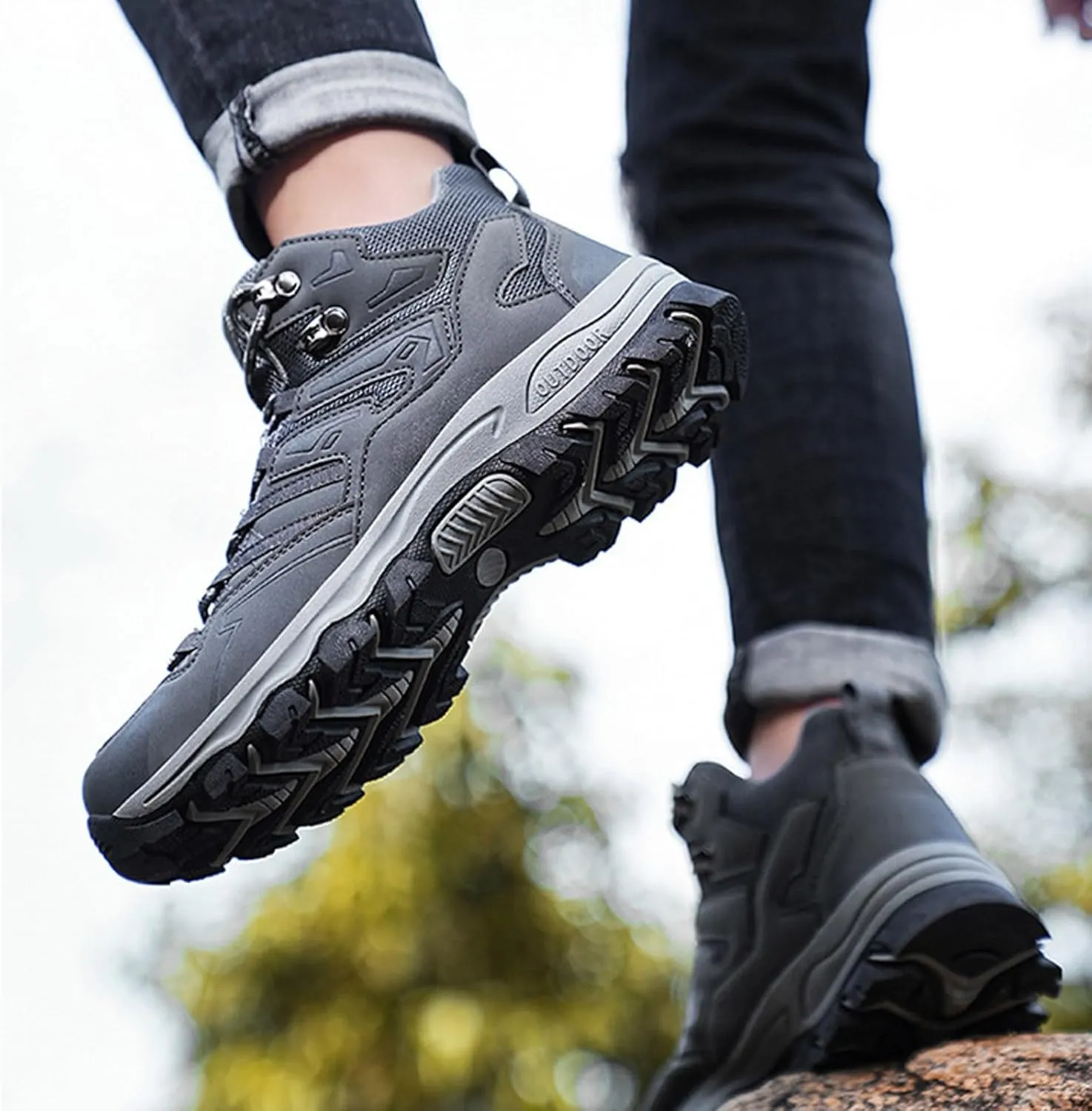 Men's Breathable Barefoot Shoes Breathable Casual Comfortable Walking Sneaker Men's Comfortable Diabetic Shoes