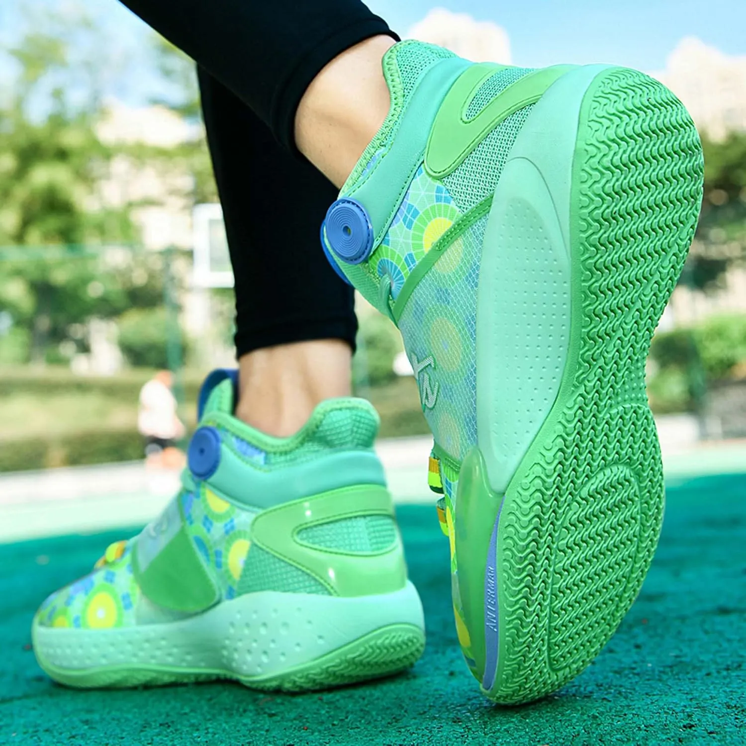 Men's Breathable Basketball Shoes Fashion Running Sneakers Outdoor Fashion Sneakers Non-Slip Rebound Trainers