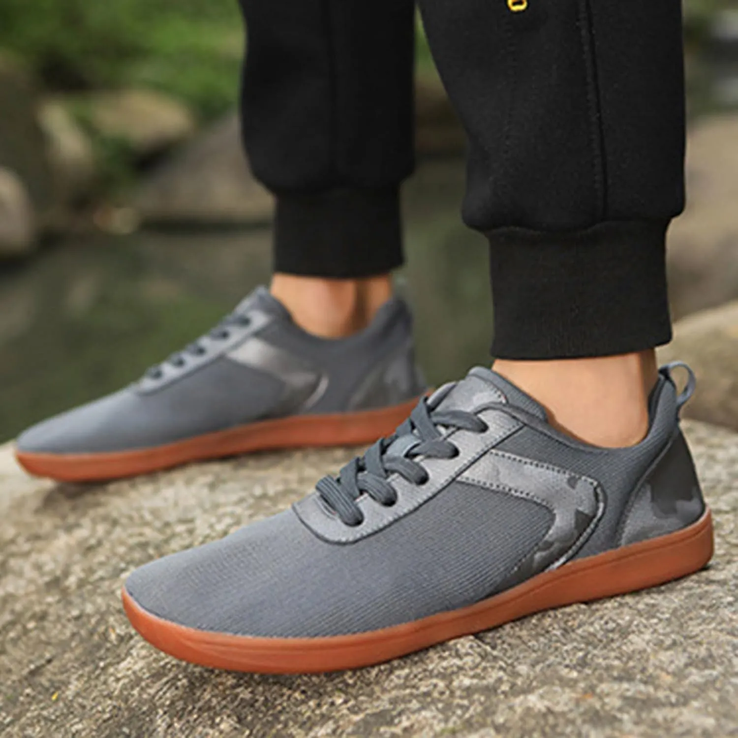 Men's Comfortable Canvas Shoes Lightweight Breathable Walking Shoe Gym Tennis Lightweight Elderly Slip on Shoes