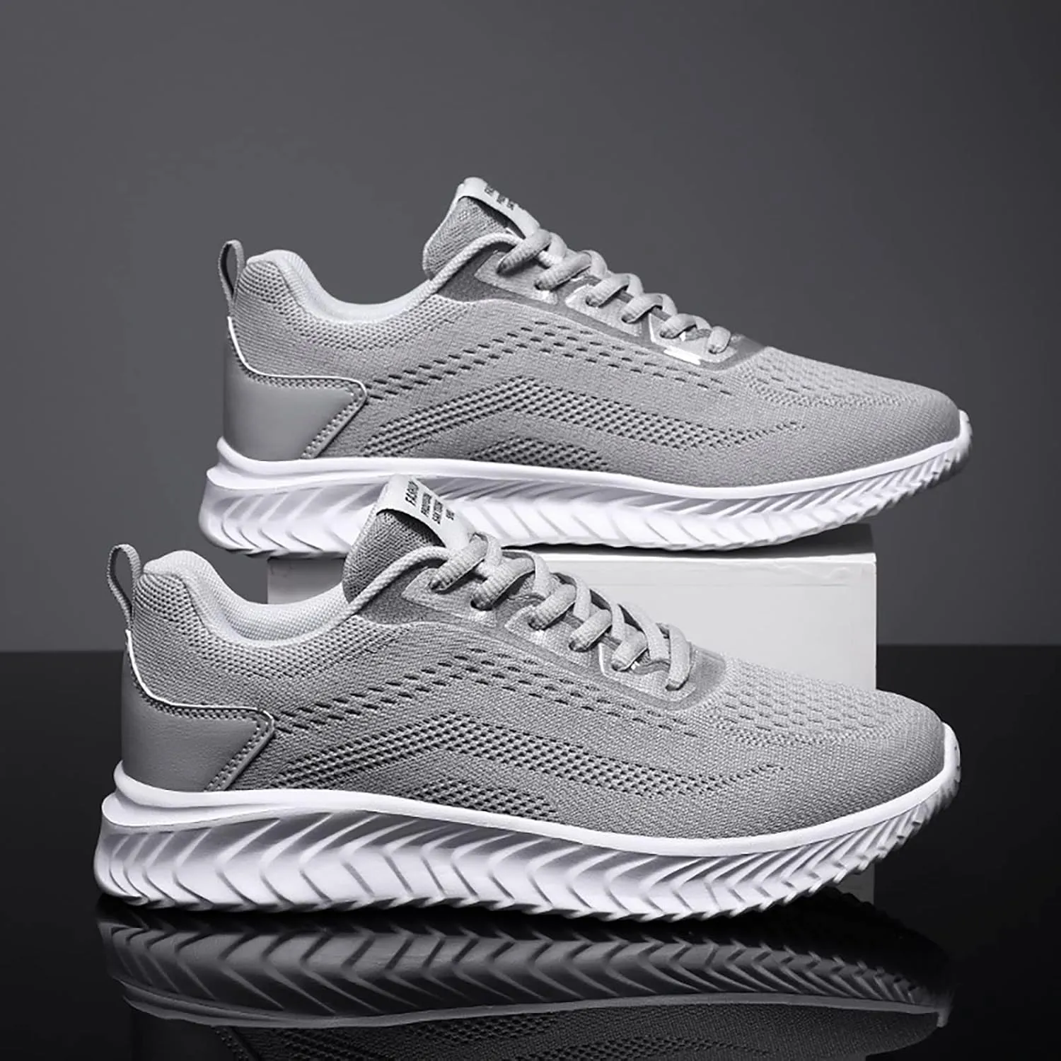 Men's Cushion Running Shoes Comfortable Lightweight Breathable Arch Support Walking Shoes Mesh Workout Non Slip Casual Sports Sneakers Men's Long Standing Daily Work Comfort Sneakers