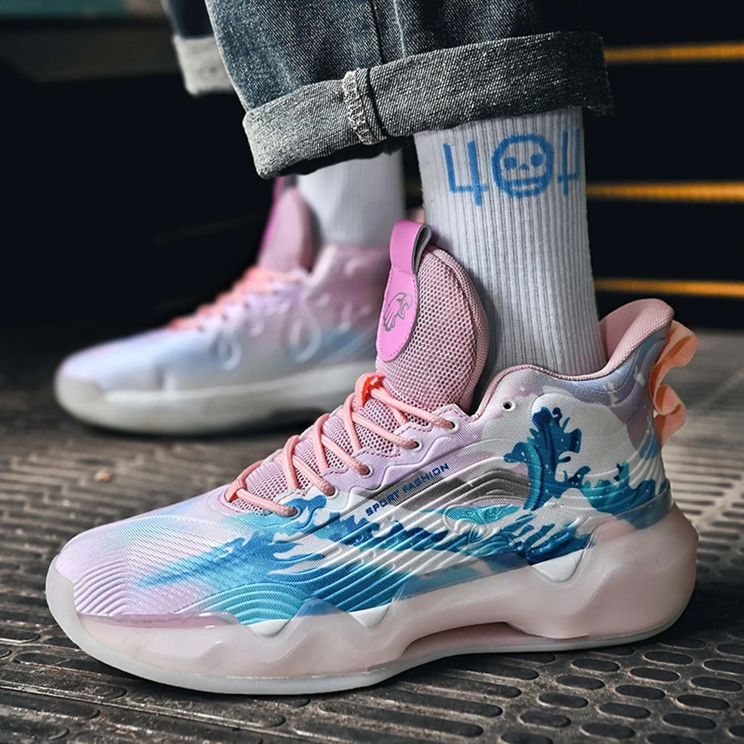 Men's Fashion Breathable Basketball Shoes Lightweight Anti-Slip Sneakers Wear-Resistant Rebound Running Shoes Personalized Casual Sports Basketball Women's Shoes