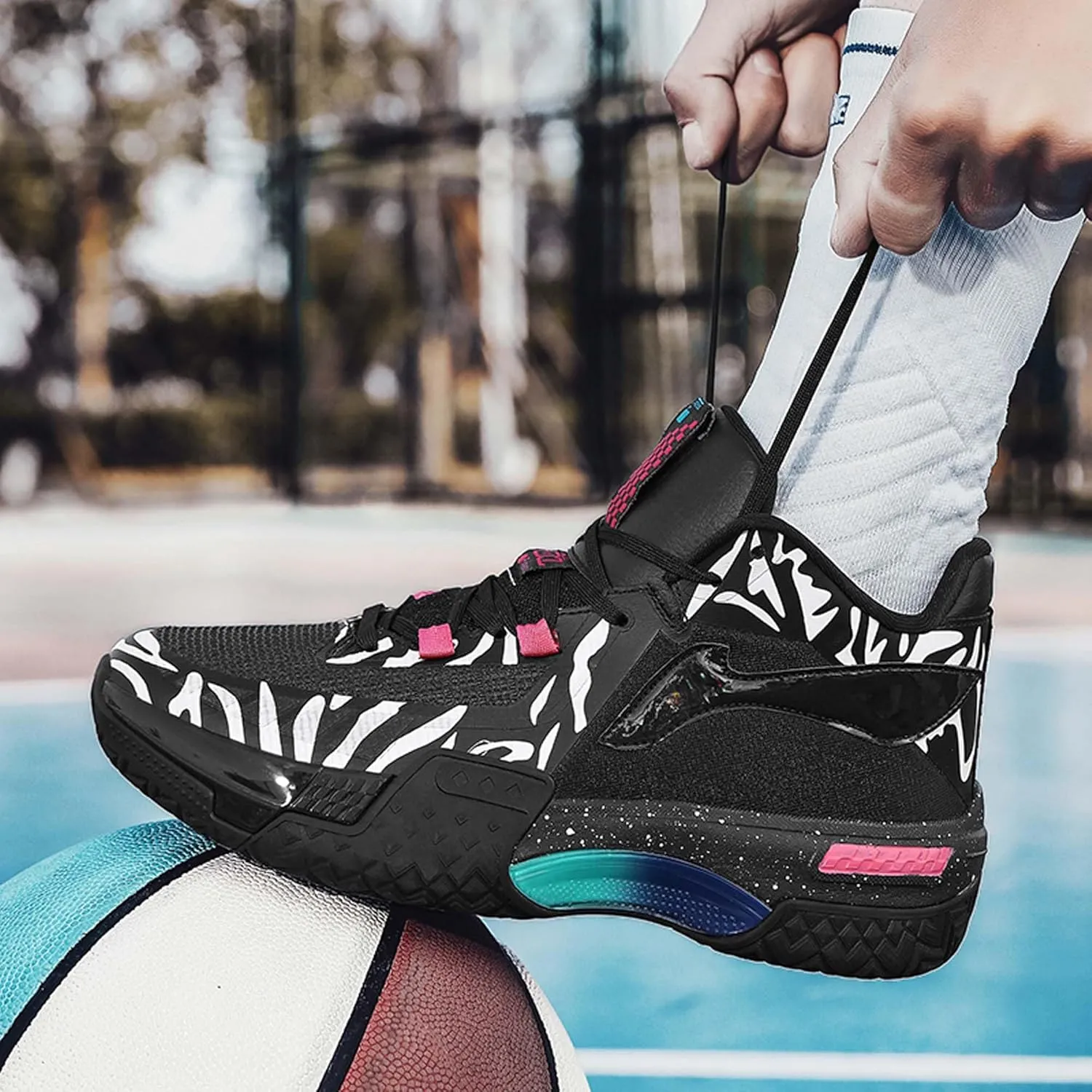 Men's Fluorescent Basketball Shoes Teenage Arch Support Fashion Sneakers Women's Anti-Slip Lightweight Sports High Top Basketball Running Fitness Tennis Athletic Shoes