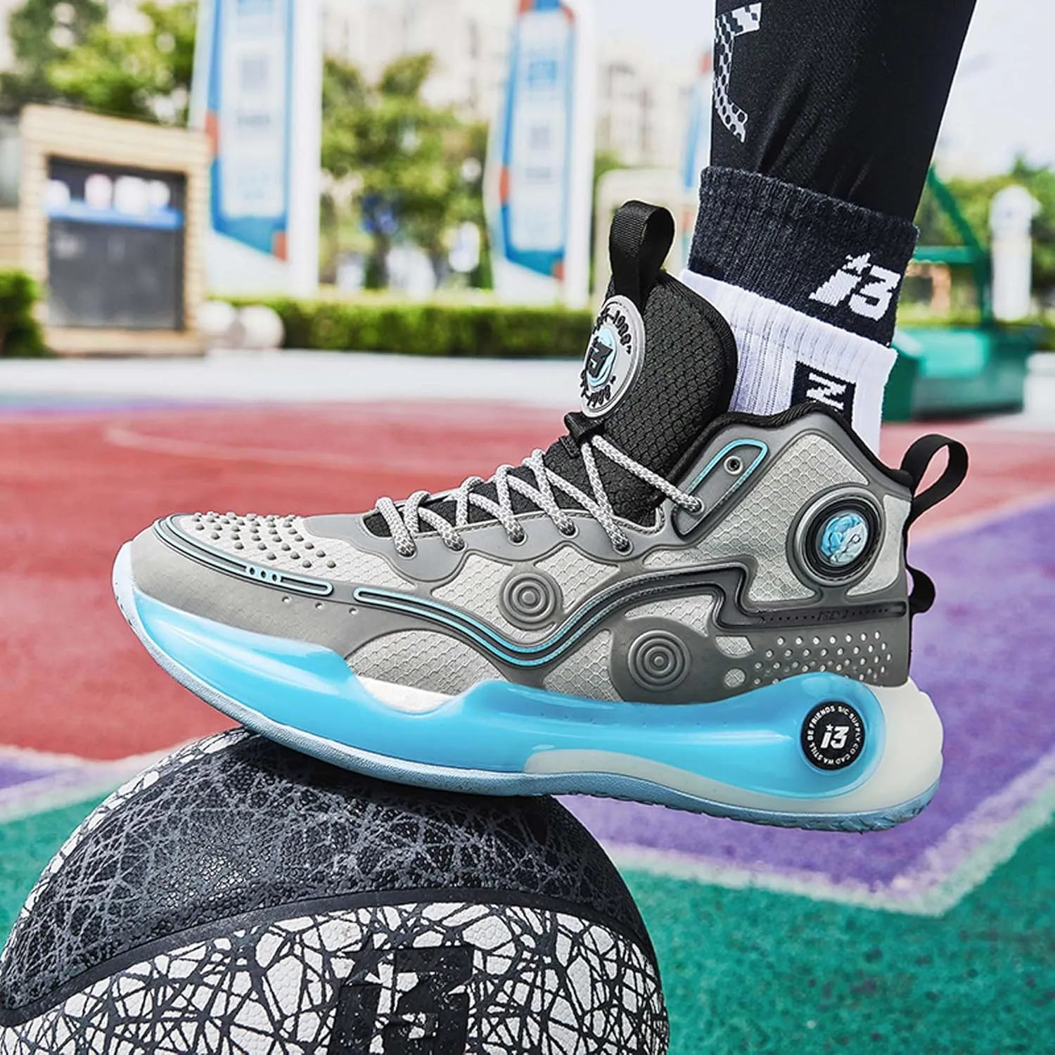 Men's High Top Basketball Shoes Men's Fashion Sports Running Shoes Indoor and Outdoor Training Anti-Slip Tennis Fitness Shoes Lightweight Casual Sports Walking Shoes