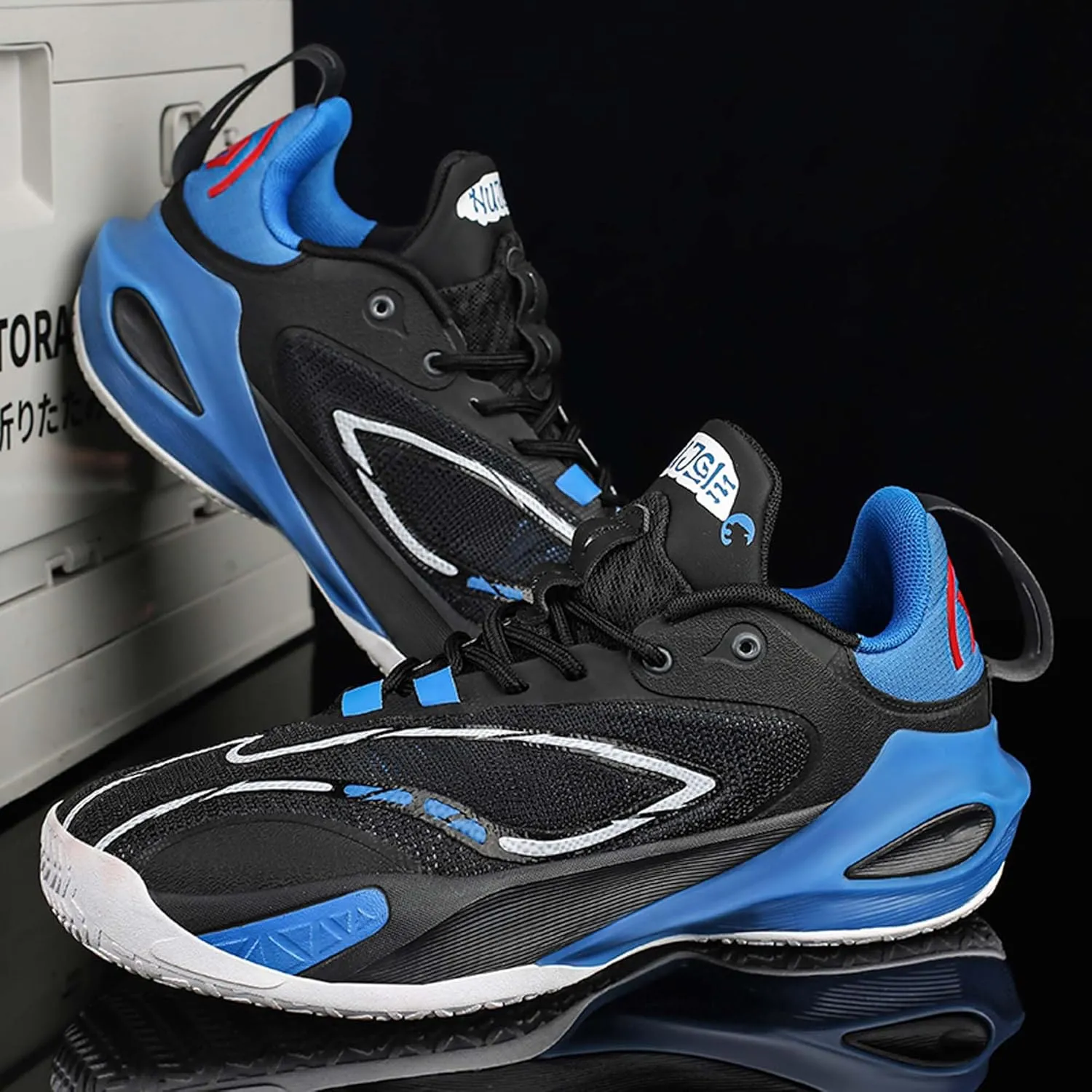 Men's Lace-up Basketball Shoes Anti-Slip Breathable Running Shoes Women's High Top Basketball Shoes Youth Outdoor Sports Basketball Shoes Fashion Sneakers