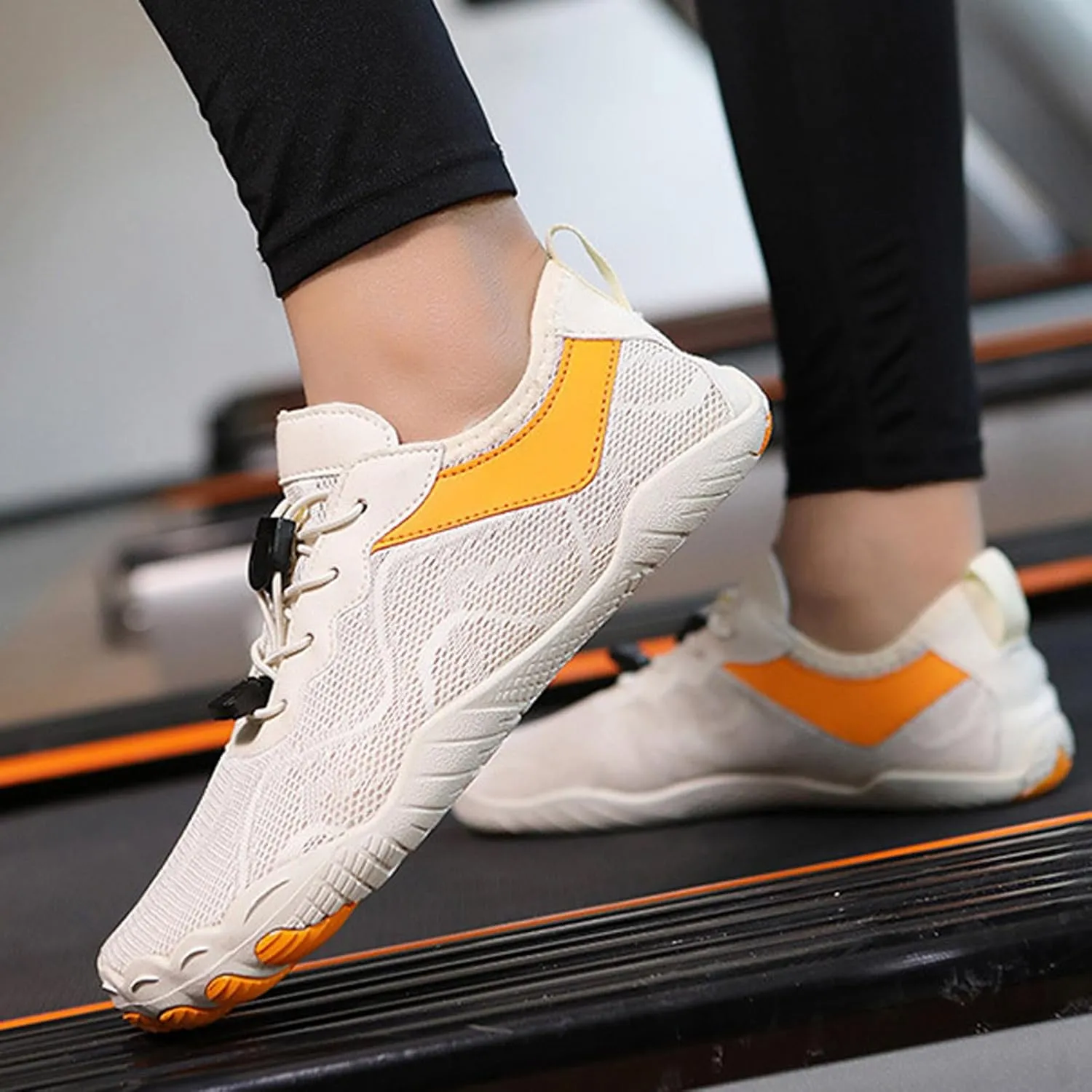 Men's Lightweight Non Slip Barefoot Shoes Breathable Comfort Walking Shoe Fashion Lightweight Sneakers for Men
