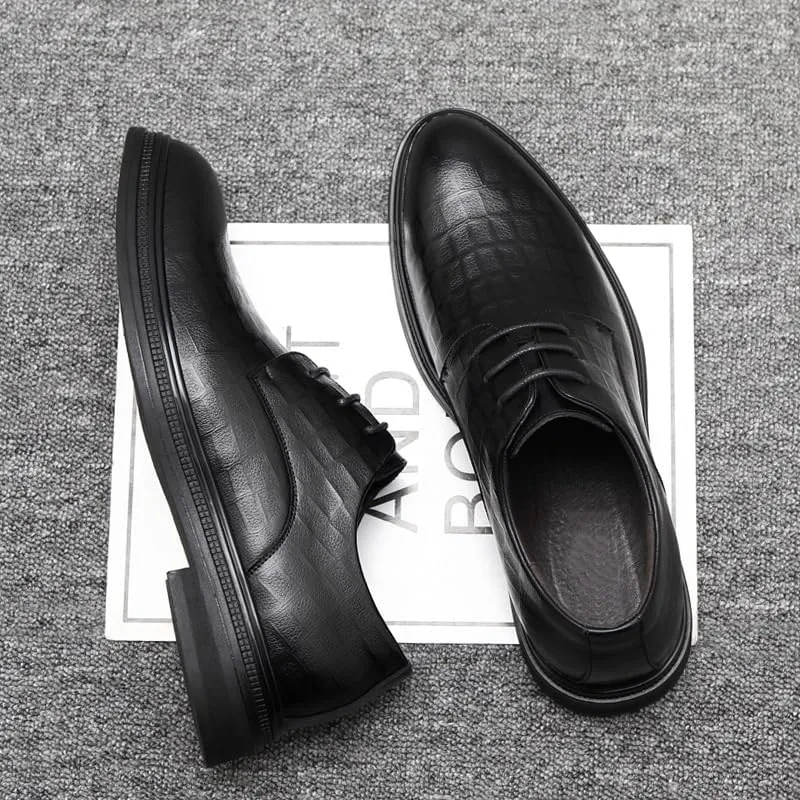 Men's Modern Lace-Up Derby Shoes Streamlined Silhouette with Breathable Leather for Business Casual Attire & Social Events