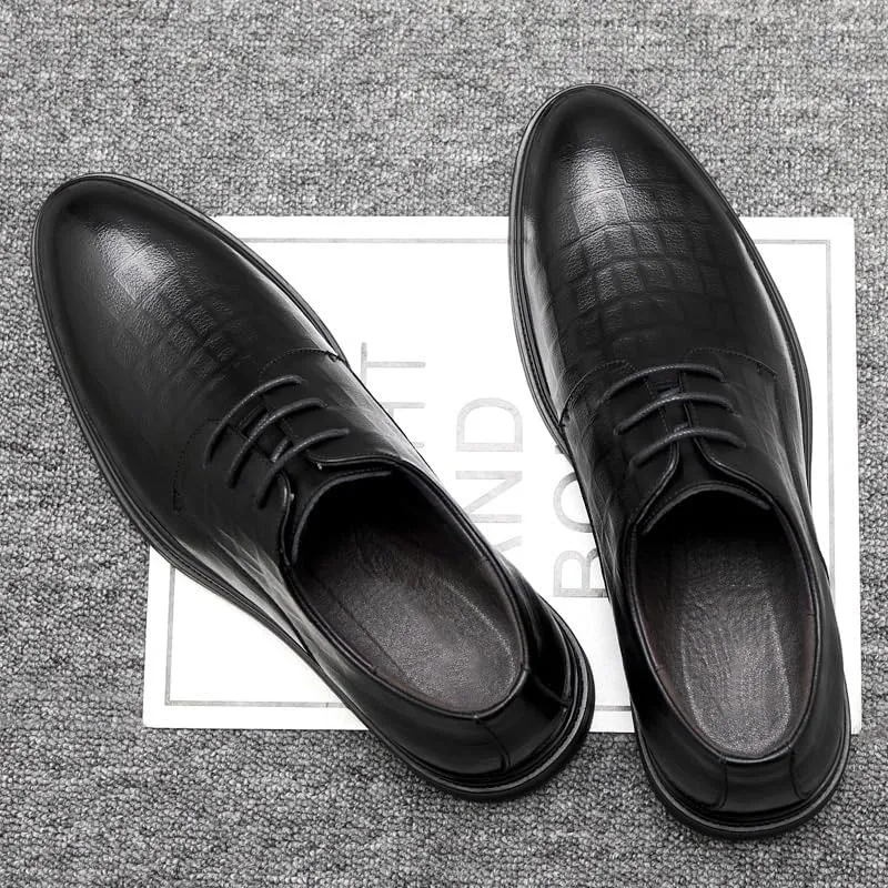Men's Modern Lace-Up Derby Shoes Streamlined Silhouette with Breathable Leather for Business Casual Attire & Social Events