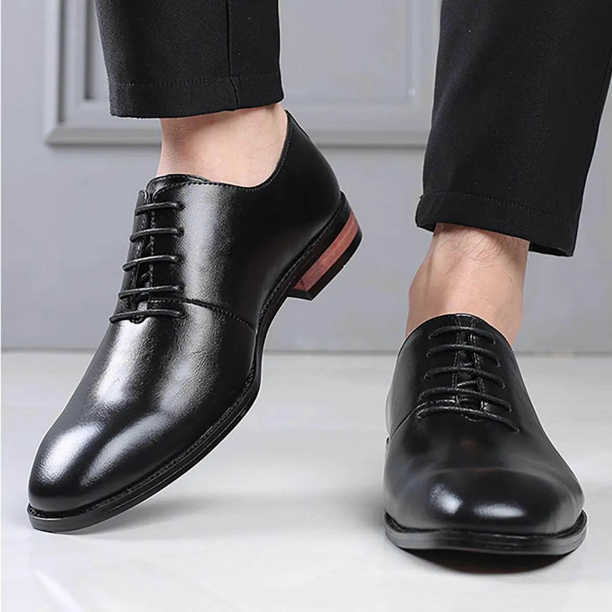 Men's Retro Slip-on Lace Up Business Oxfords Dress Classic Non Slip Casual Leather Work Dress Shoes Fashion Comfortable Formal Wedding Shoes