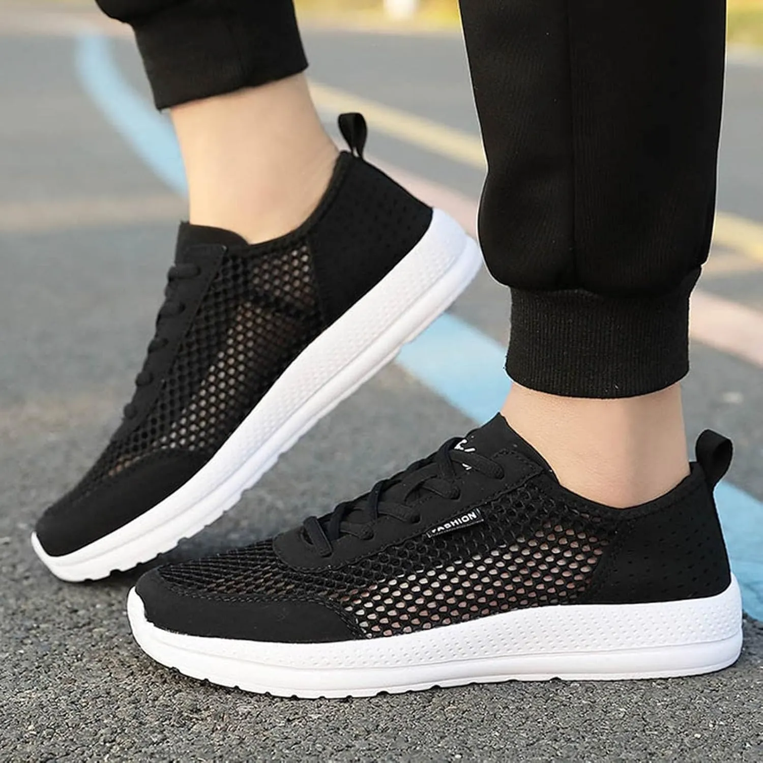 Men's Sneakers Men's Breathable Comfortable Casual and Lightweight Sneakers