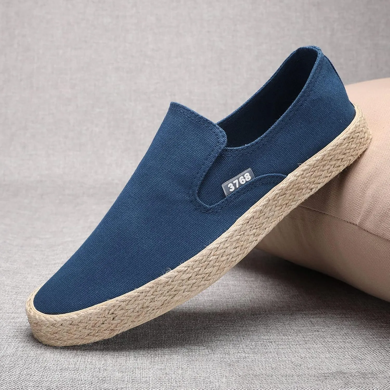 Men's Sneakers Men's Breathable Solid Color Korean Version Trendy Casual Comfortable Lightweight Linen Sole Sneakers