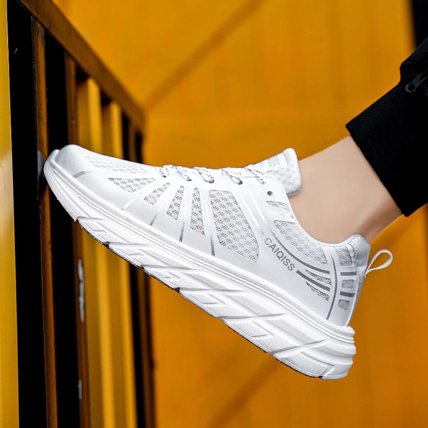 Men's Women's Lightweight Wide Edition Classic Casual Fashion Breathable Basketball Shoes Street Team Sports Training Shoes Durable Travel Hiking Shoes