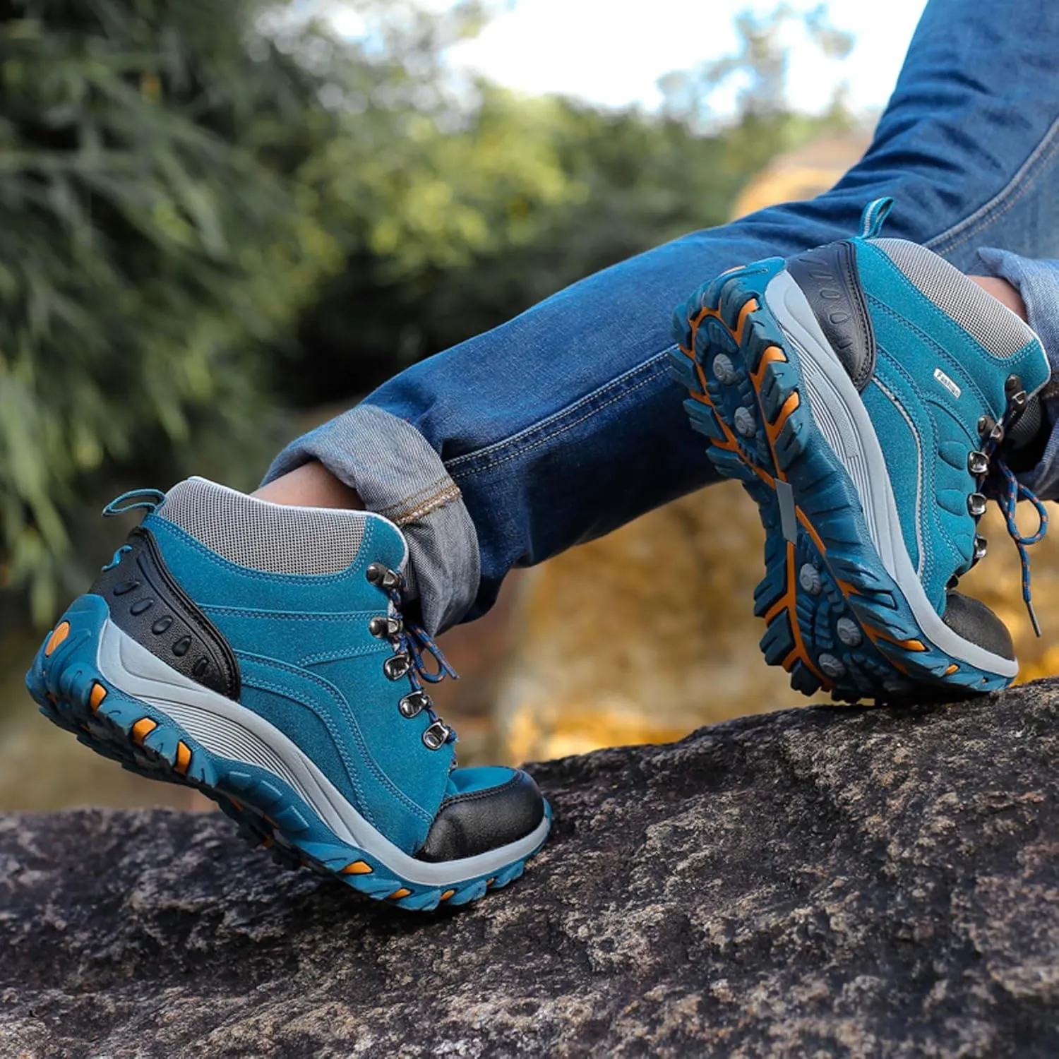 Men's Women's Non-slip Climbing Shoes Outdoor Hiking Travel Lace-up Boots Breathable Comfortable Walking Boots Rubber Outsole Non-slip Boots
