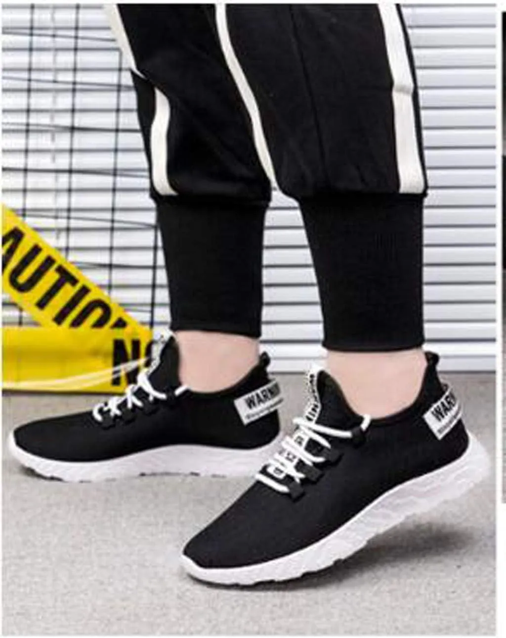 Outdoor Jogging Sneakers for Men Casual Sneaker Mesh Breathable Walking Shoe Breathable Diabetic Shoes for Men