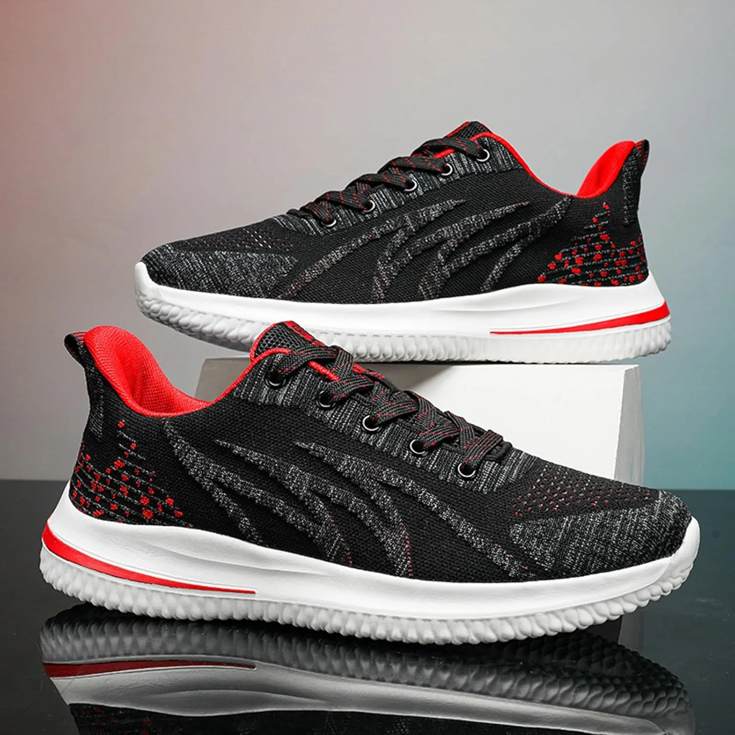 Outdoor Jogging Sneakers for Men Lightweight Breathable Walking Shoe Gym Tennis Lightweight Work Shoes for Men