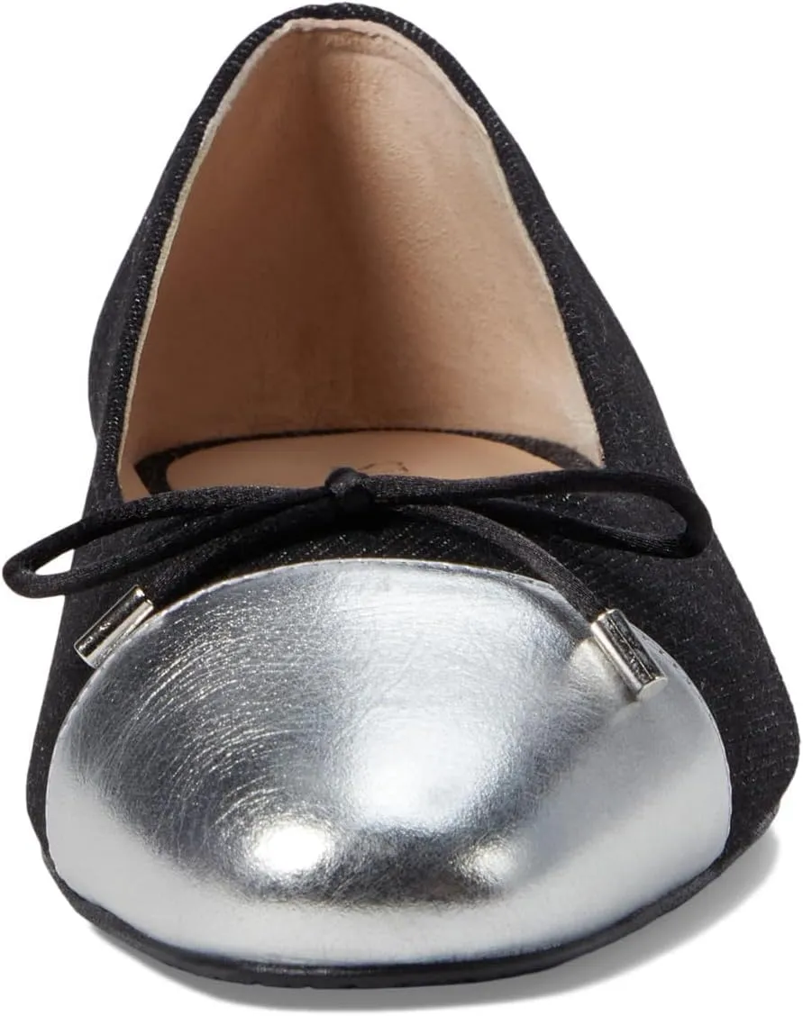 Stuart Weitzman Women's Sleek Bow Flat Ballet