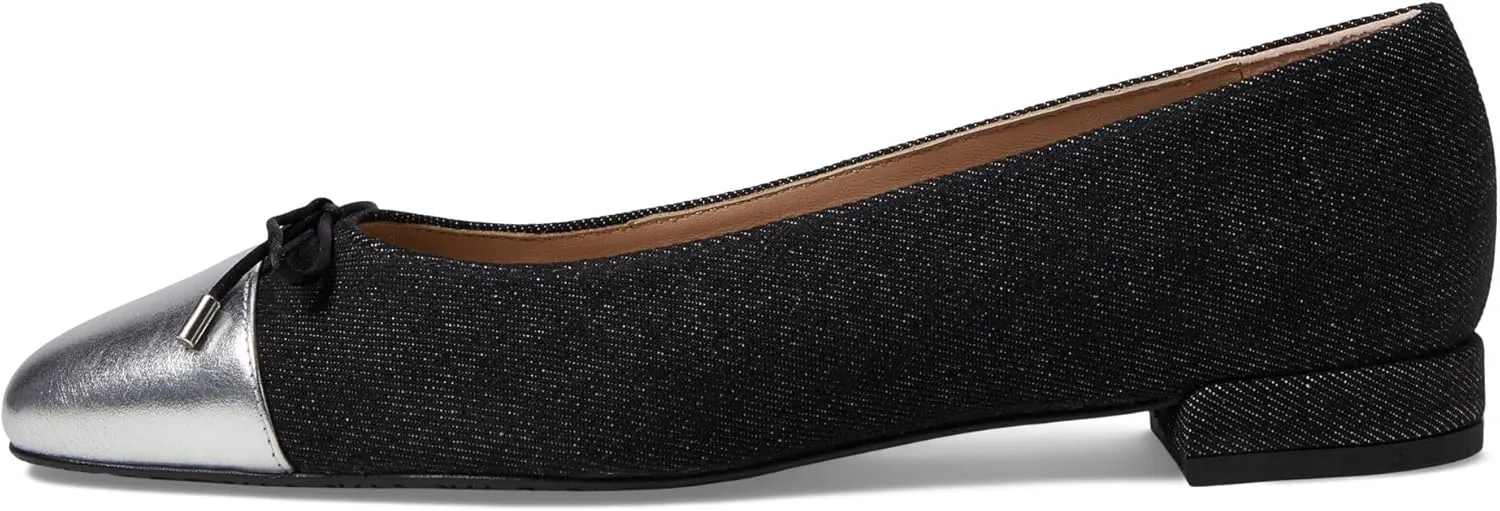 Stuart Weitzman Women's Sleek Bow Flat Ballet