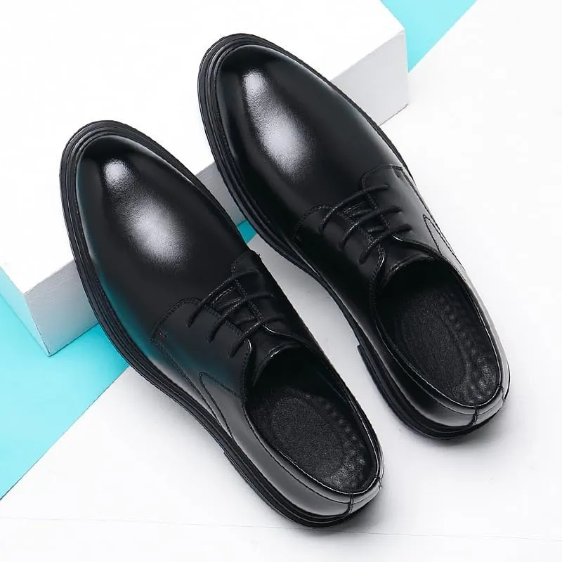 Versatile Men’s Classic Oxford Shoes for Professional Office Wear, Polished Leather Formal Dress Shoes Comfortable for Business Casual Events