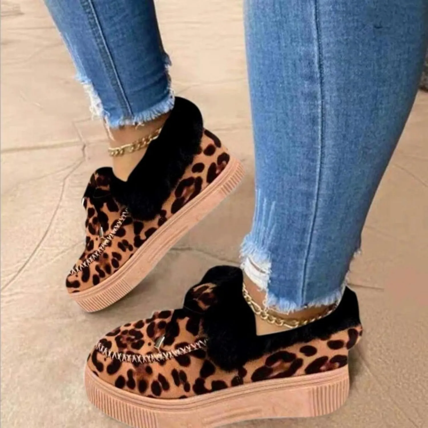 Winter Boots For Women Fashion Snow Boots Slip on Warm Comfortable Outdoor Fur Lined Ankle Booties Thickening Loafers Shoes
