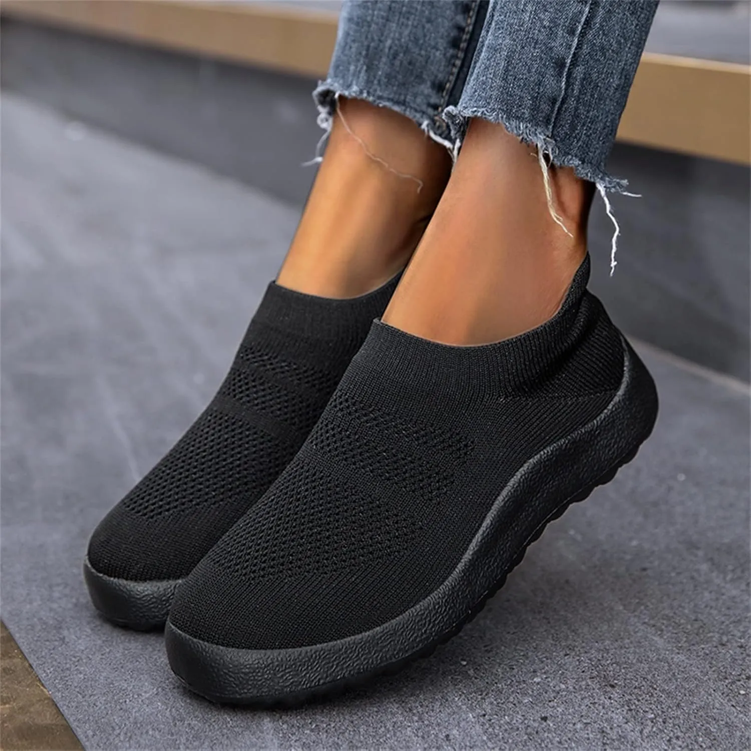 Womens Ladies Walking Running Shoes Slip On Lightweight Mens Casual Shoes Mesh Breathable Casual Shoes Slip On Black Platform Sneaker Slip On Tennis Shoe Loafers Shoe