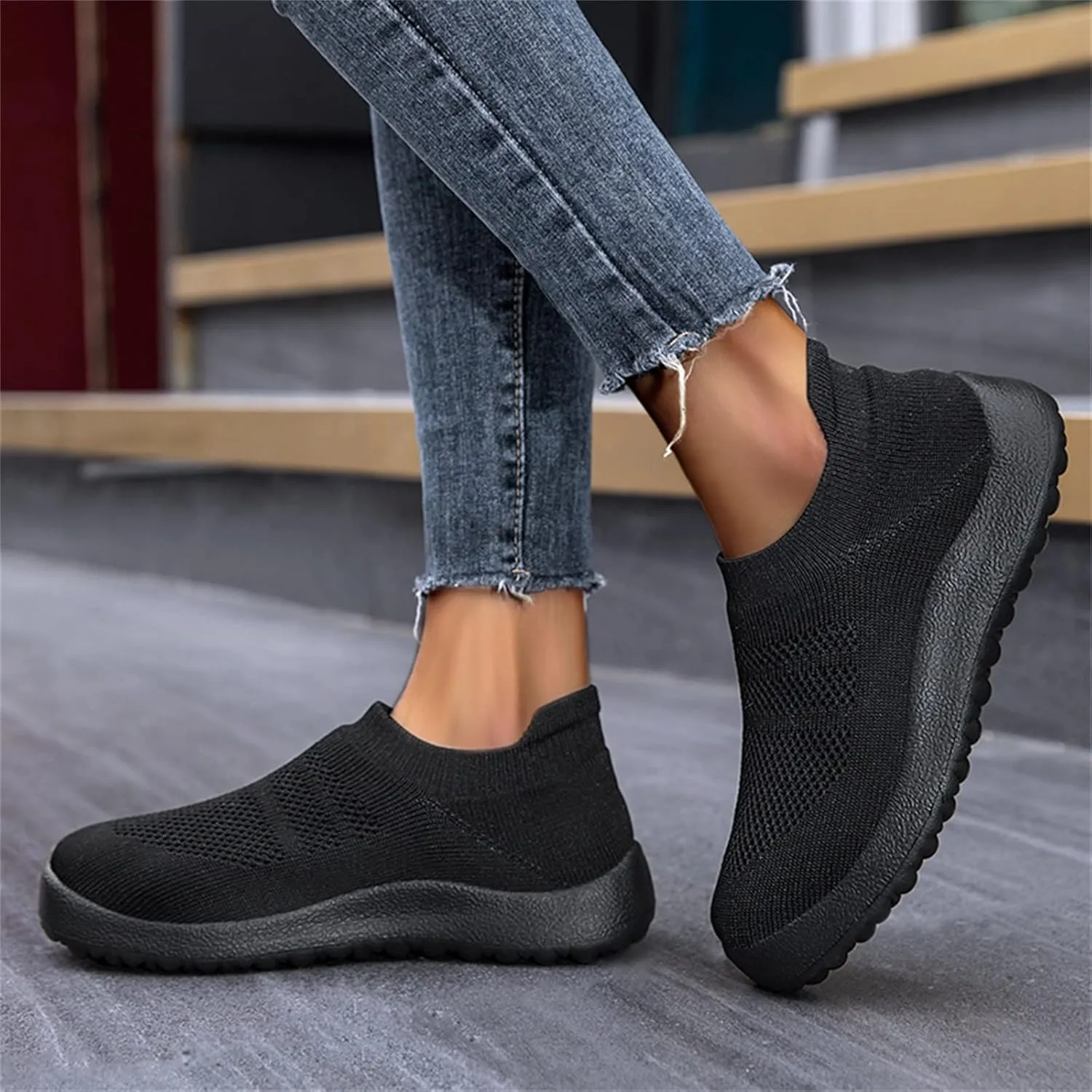 Womens Ladies Walking Running Shoes Slip On Lightweight Mens Casual Shoes Mesh Breathable Casual Shoes Slip On Black Platform Sneaker Slip On Tennis Shoe Loafers Shoe