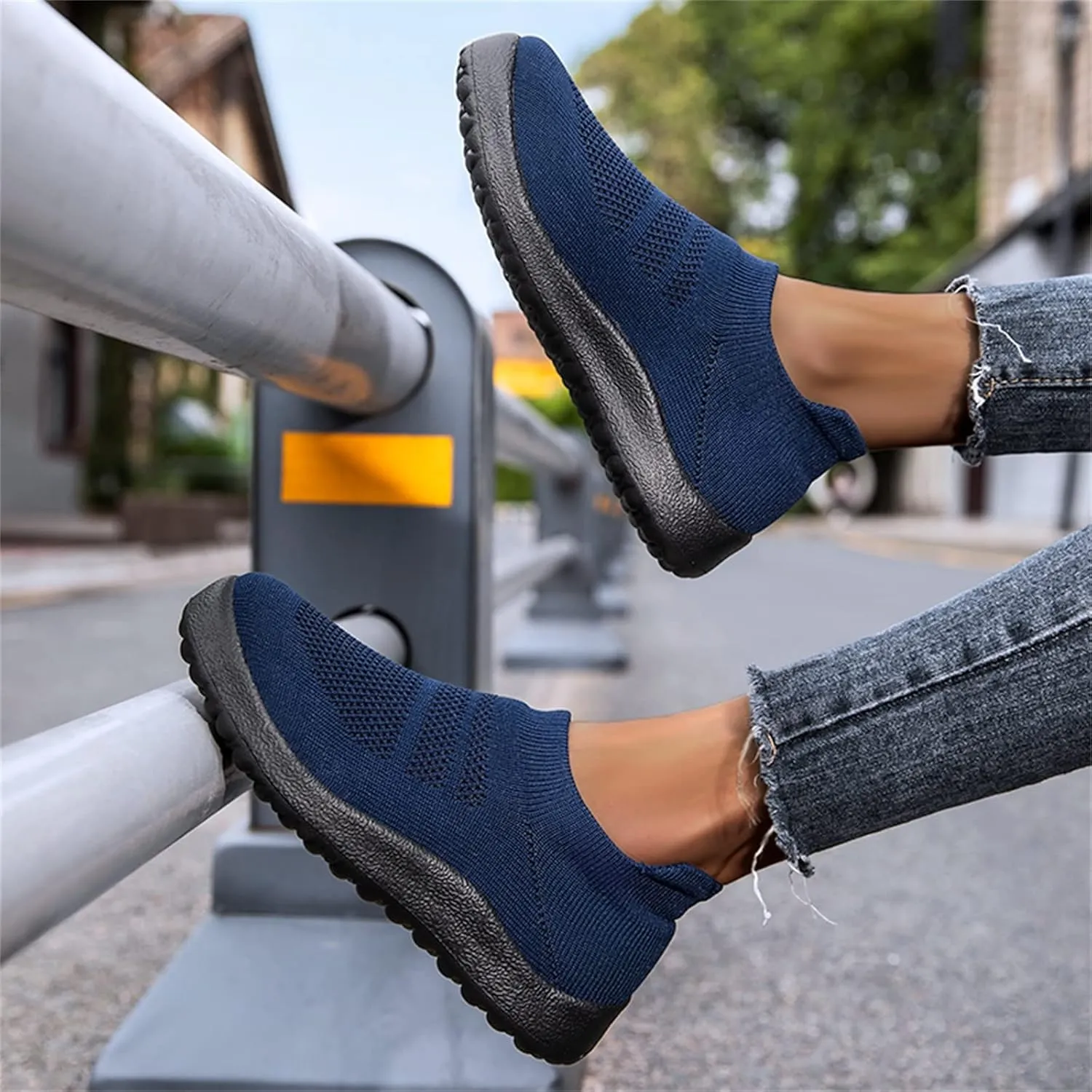 Womens Ladies Walking Running Shoes Slip On Lightweight Mens Casual Shoes Mesh Breathable Casual Shoes Slip On Black Platform Sneaker Slip On Tennis Shoe Loafers Shoe