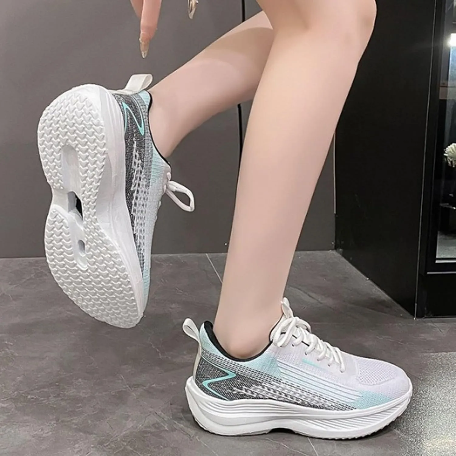 Women's Orthopedic Shoes with Adjustable Strap Casual Lace Up Non-Slip Walking Shoes Lightweight Elderly Shoe