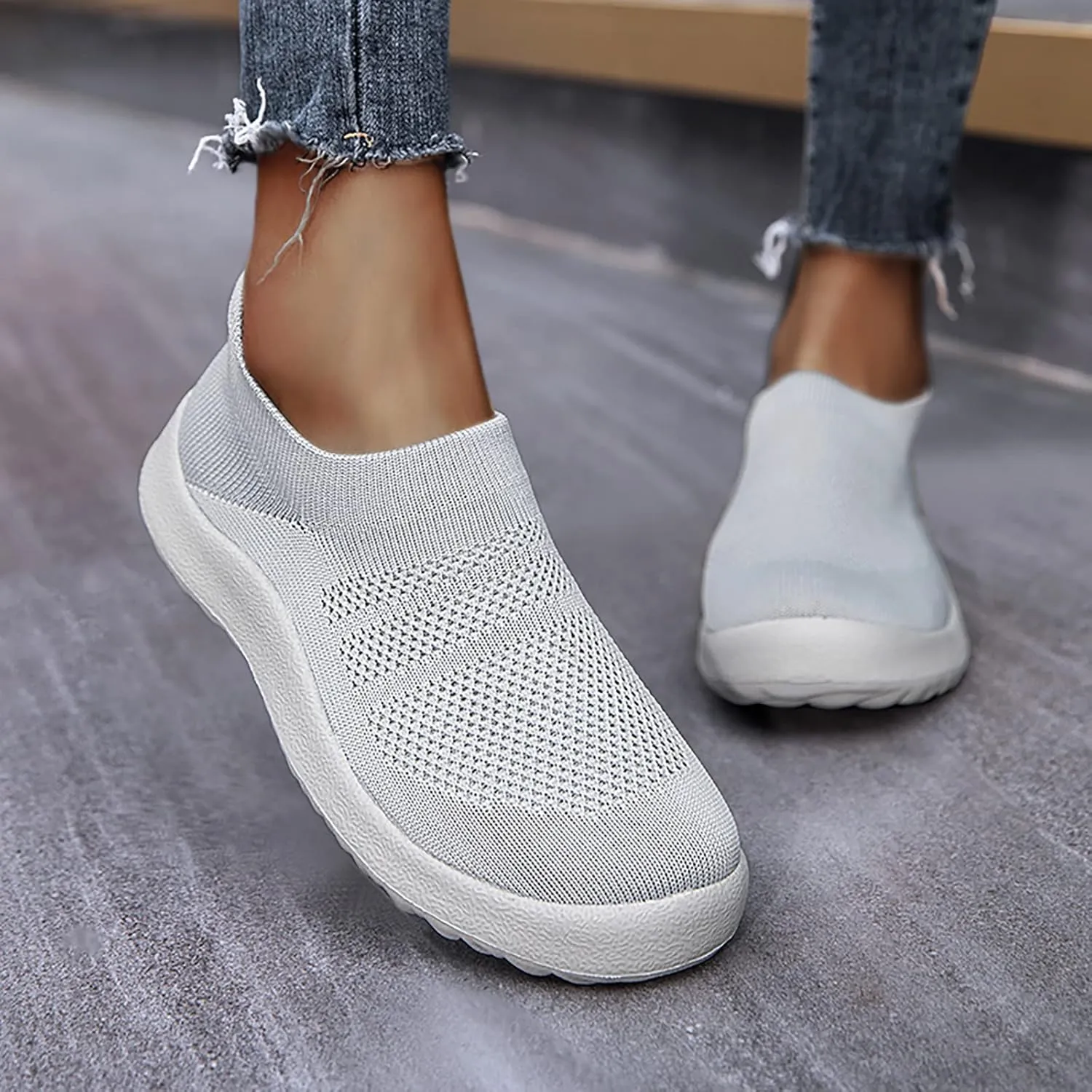 Women's Slip on Shoes Canvas Sneakers Loafers Non Slip Womens Tennis Shoes Lether Casual Black Shoes Fashion Sneakers Slip On Tennis Shoe Loafers Casual Slip On