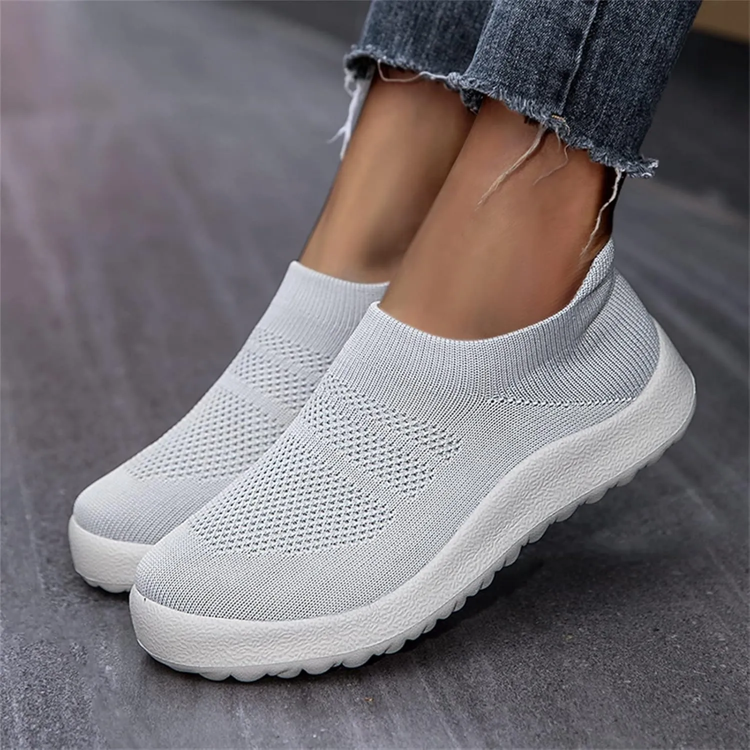 Women's Slip on Shoes Canvas Sneakers Loafers Non Slip Womens Tennis Shoes Lether Casual Black Shoes Fashion Sneakers Slip On Tennis Shoe Loafers Casual Slip On