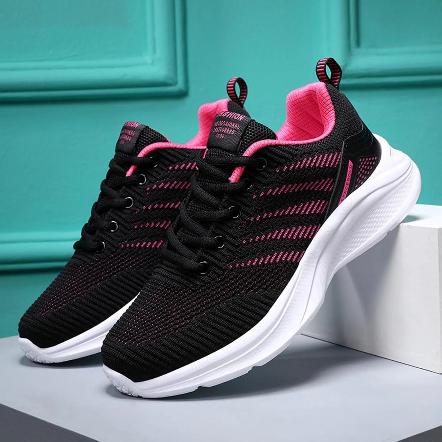 Womens Slip On Tennis Shoes Sneakers for Women Lace Up Walking Shoes Lightweight Breathable Slip On Running Shoes